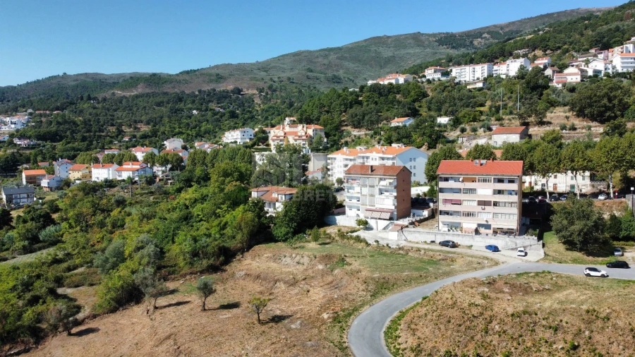 Apartamento T3 para Venda em Covilhã e Canhoso Foto 24