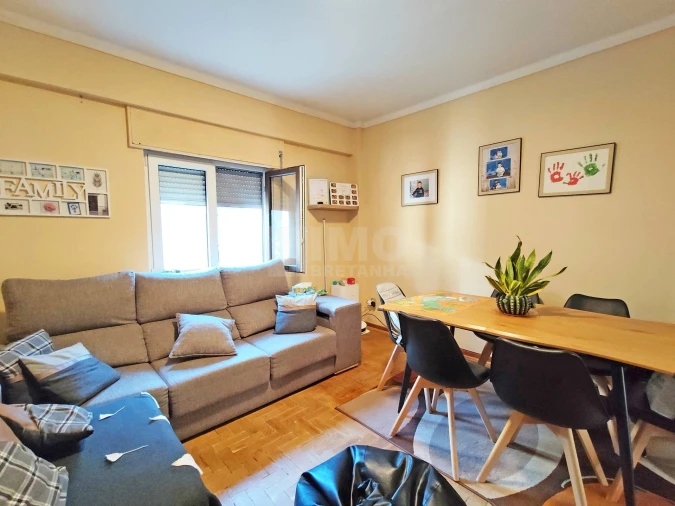 Apartamento T3 para Venda em Covilhã e Canhoso Foto 3