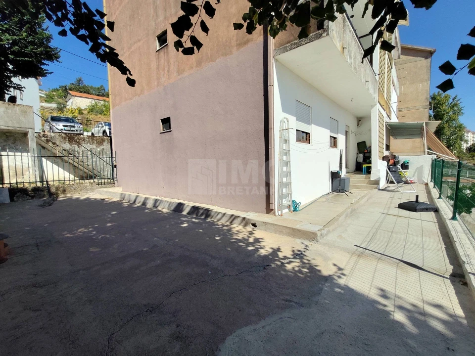Apartamento T3 para Venda em Covilhã e Canhoso Foto 13