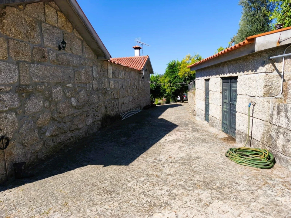 Moradia T5 para Venda em Arosa e Castelões Foto 41