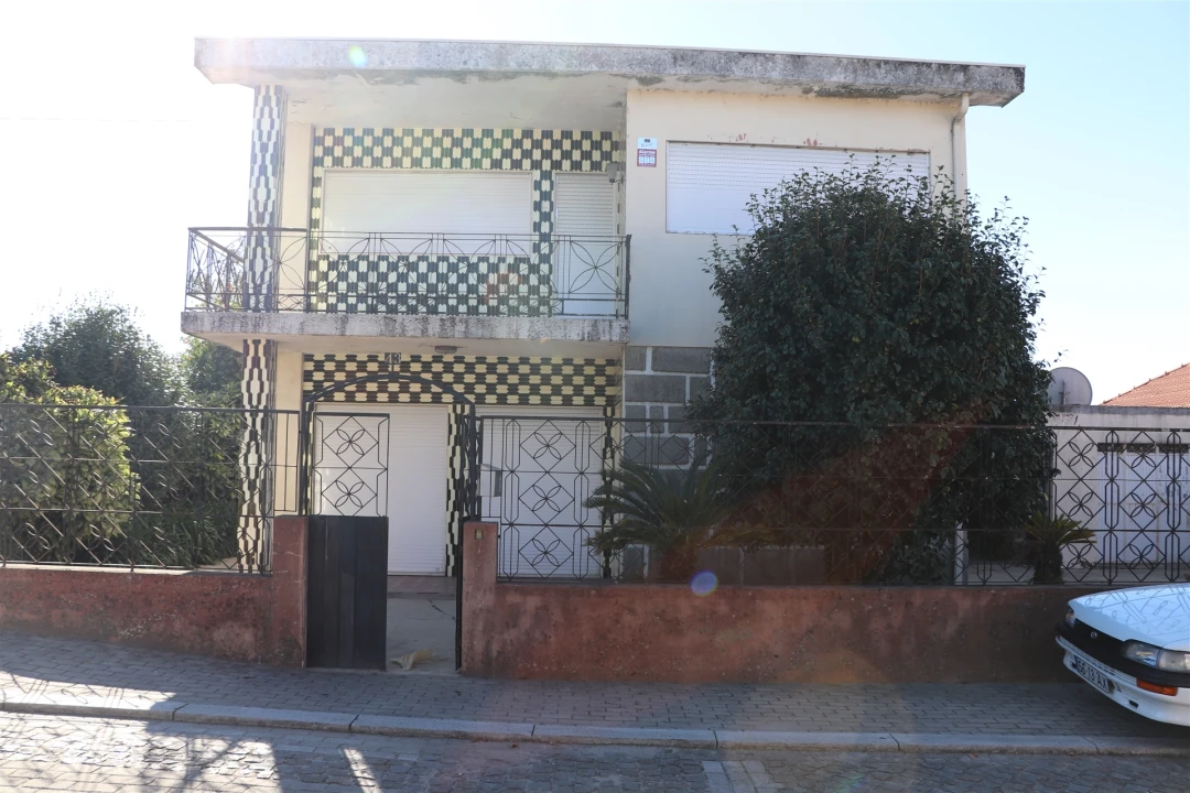 Moradia T3 para Venda em Freamunde Foto 1