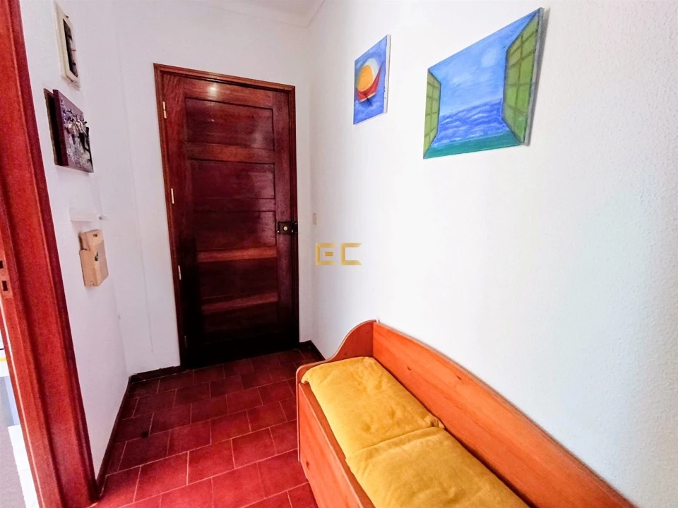 Apartamento T1 para Venda em Quiaios Foto 3
