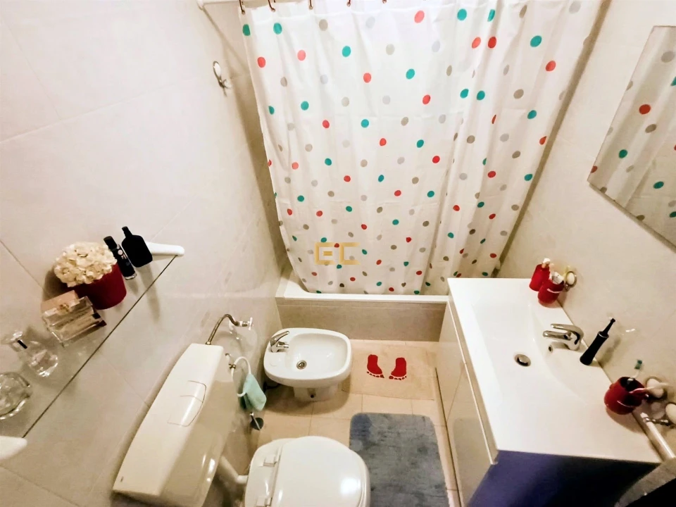 Apartamento T1 para Venda em Quiaios Foto 15