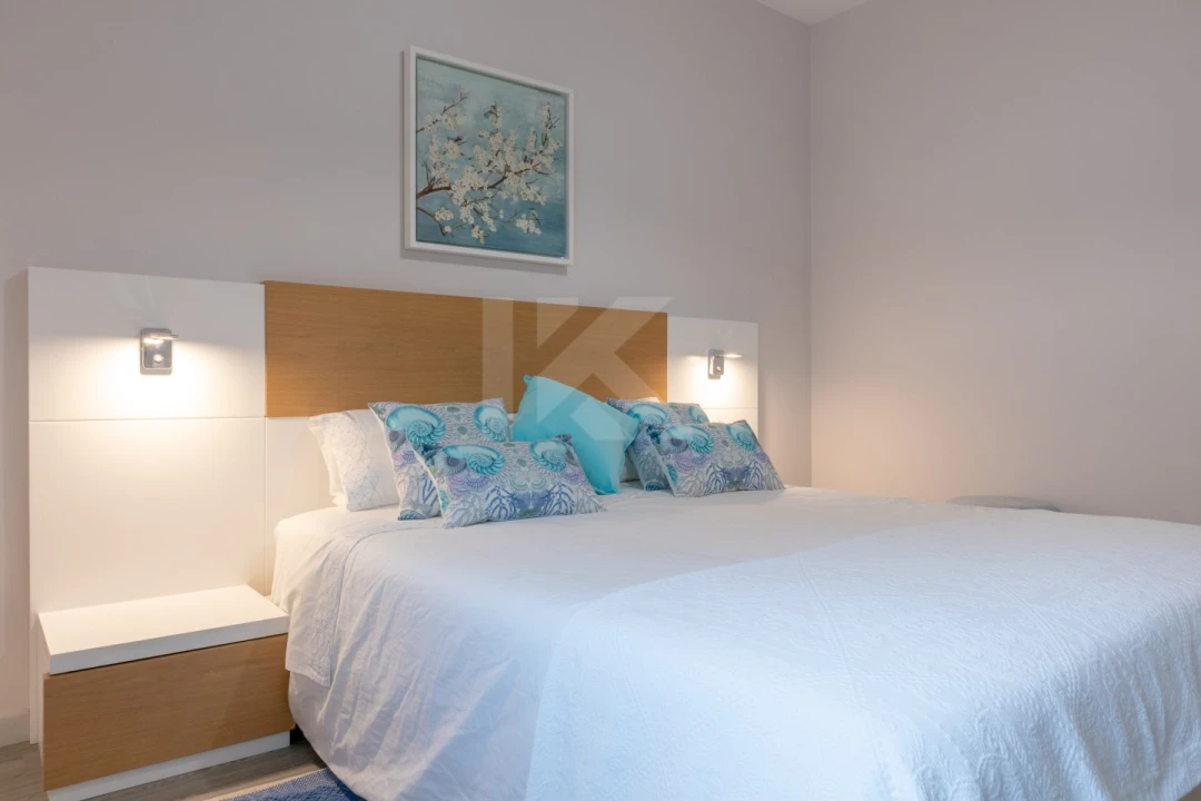 Apartamento T1 para Arrendamento em São Martinho Foto 13
