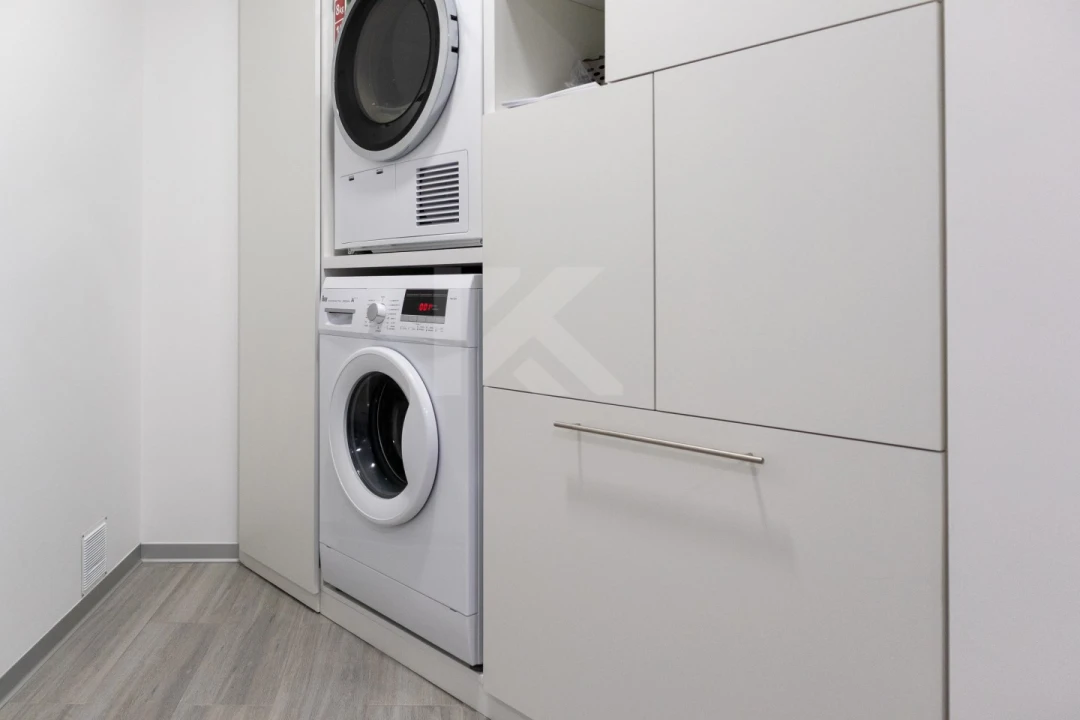 Apartamento T1 para Arrendamento em São Martinho Foto 21