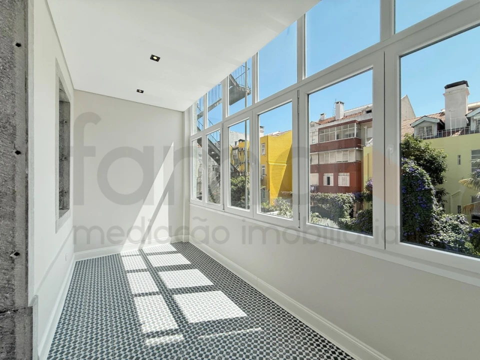 Apartamento T3 para Venda em Areeiro Foto 39