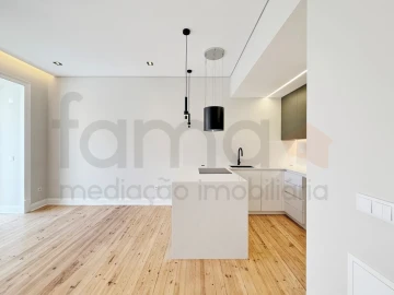 Apartamento T3 para Venda em Areeiro