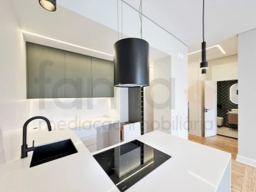 Apartamento T3 para Venda em Areeiro