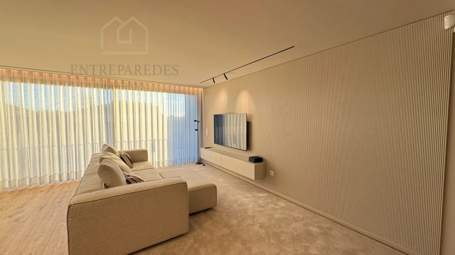 Apartamento T3 para Venda em São Felix da Marinha Foto 27