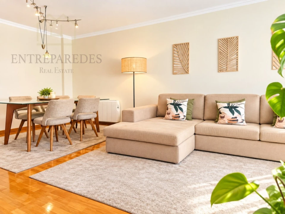 Apartamento T2 para Venda em São Felix da Marinha Foto 1