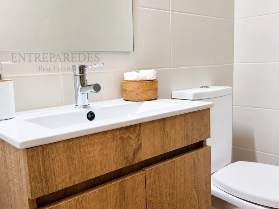 Apartamento T2 para Venda em São Felix da Marinha Foto 8