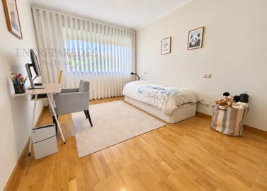 Apartamento T2 para Venda em São Felix da Marinha
