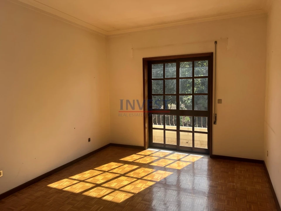 Moradia T5 para Venda em Gondomar (São Cosme), Valbom e Jovim Foto 27