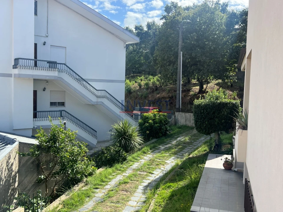 Moradia T5 para Venda em Gondomar (São Cosme), Valbom e Jovim Foto 37