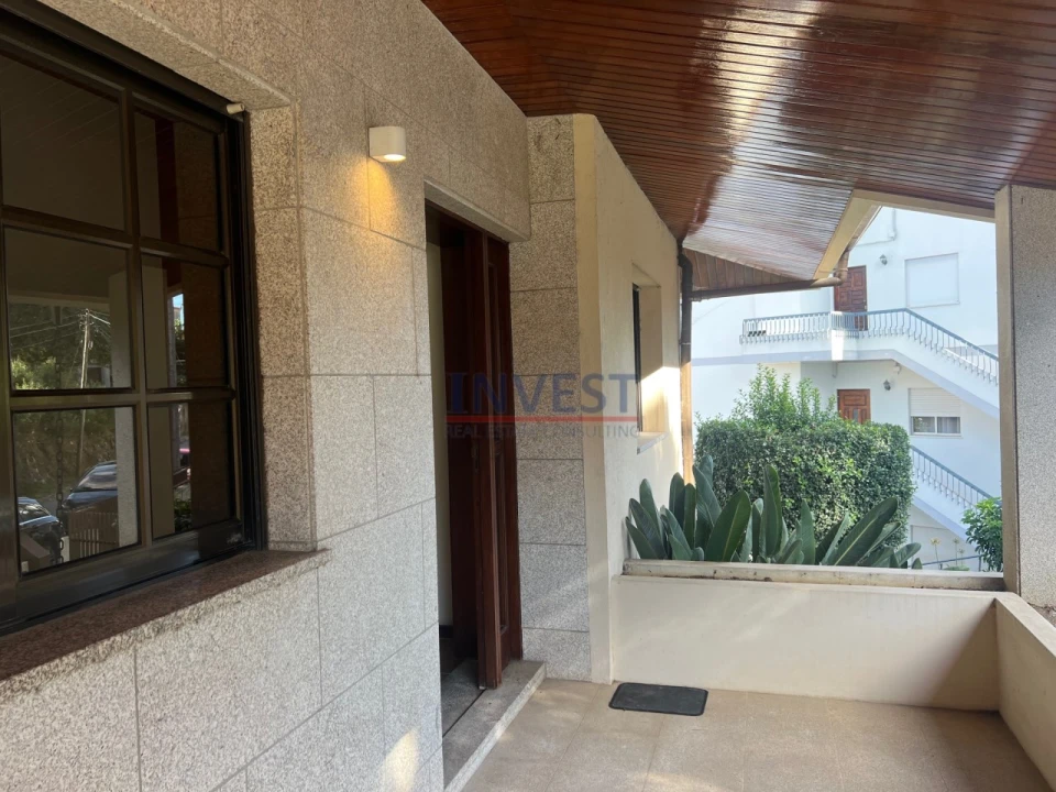 Moradia T5 para Venda em Gondomar (São Cosme), Valbom e Jovim Foto 3
