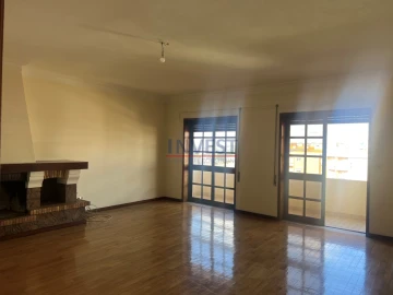 Moradia T5 para Venda em Gondomar (São Cosme), Valbom e Jovim
