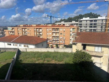 Moradia T5 para Venda em Gondomar (São Cosme), Valbom e Jovim