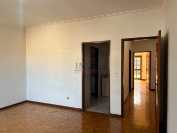 Moradia T5 para Venda em Gondomar (São Cosme), Valbom e Jovim