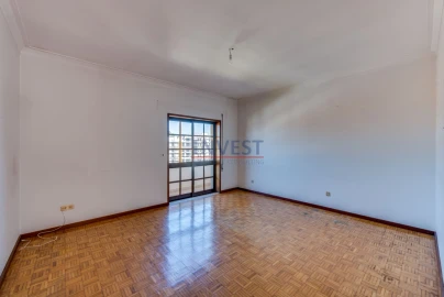 Moradia T5 para Venda em Gondomar (São Cosme), Valbom e Jovim