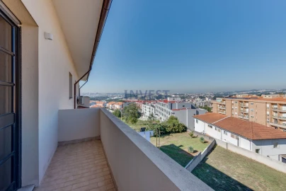 Moradia T5 para Venda em Gondomar (São Cosme), Valbom e Jovim