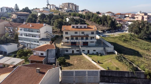 Moradia T5 para Venda em Gondomar (São Cosme), Valbom e Jovim