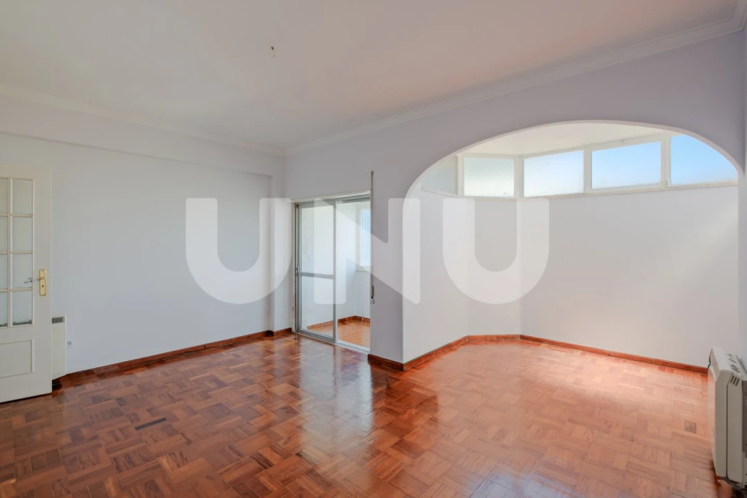 Apartamento T3 para Venda em Rio de Mouro Foto 14