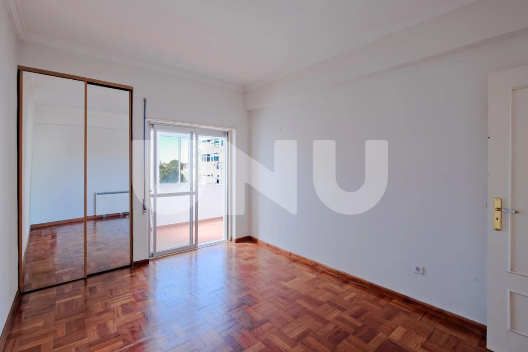 Apartamento T3 para Venda em Rio de Mouro Foto 29