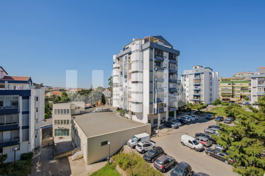 Apartamento T3 para Venda em Rio de Mouro Foto 35