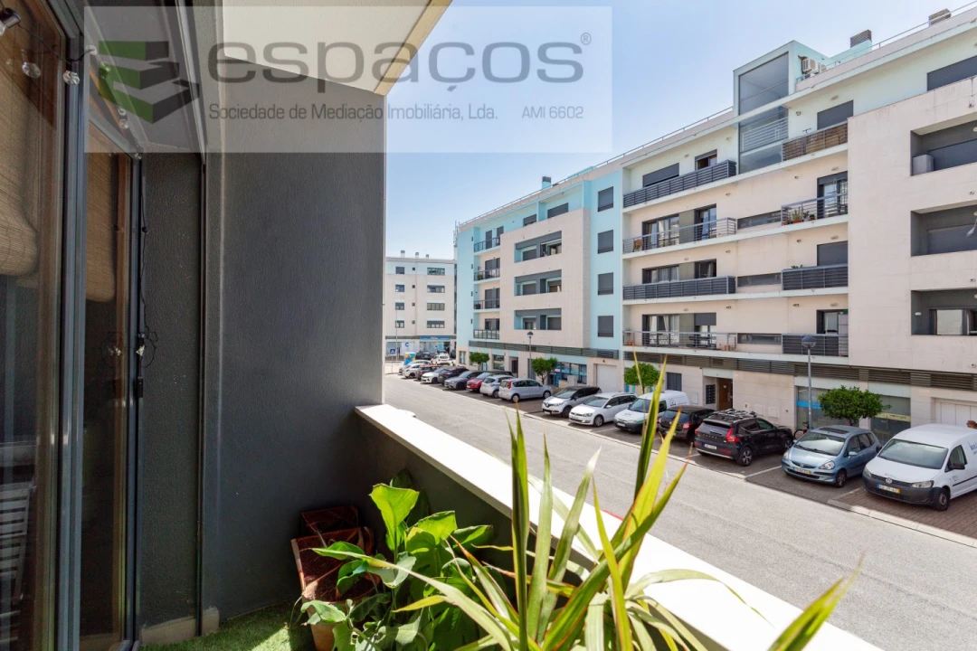 Apartamento T3 para Venda em Santa Iria de Azoia, São João da Talha e Bobadela Foto 11