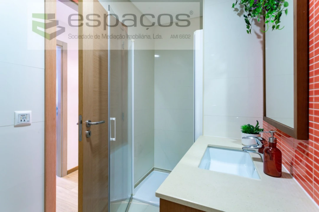 Apartamento T3 para Venda em Santa Iria de Azoia, São João da Talha e Bobadela Foto 18
