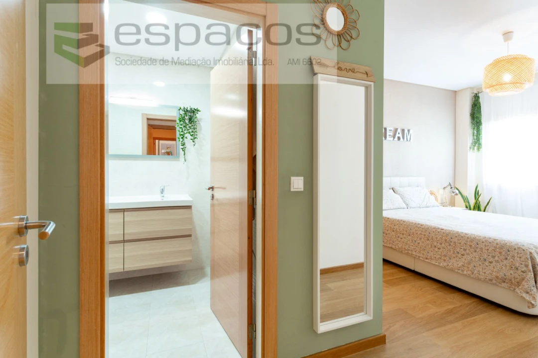 Apartamento T3 para Venda em Santa Iria de Azoia, São João da Talha e Bobadela Foto 19