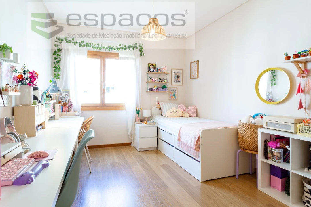 Apartamento T3 para Venda em Santa Iria de Azoia, São João da Talha e Bobadela Foto 24