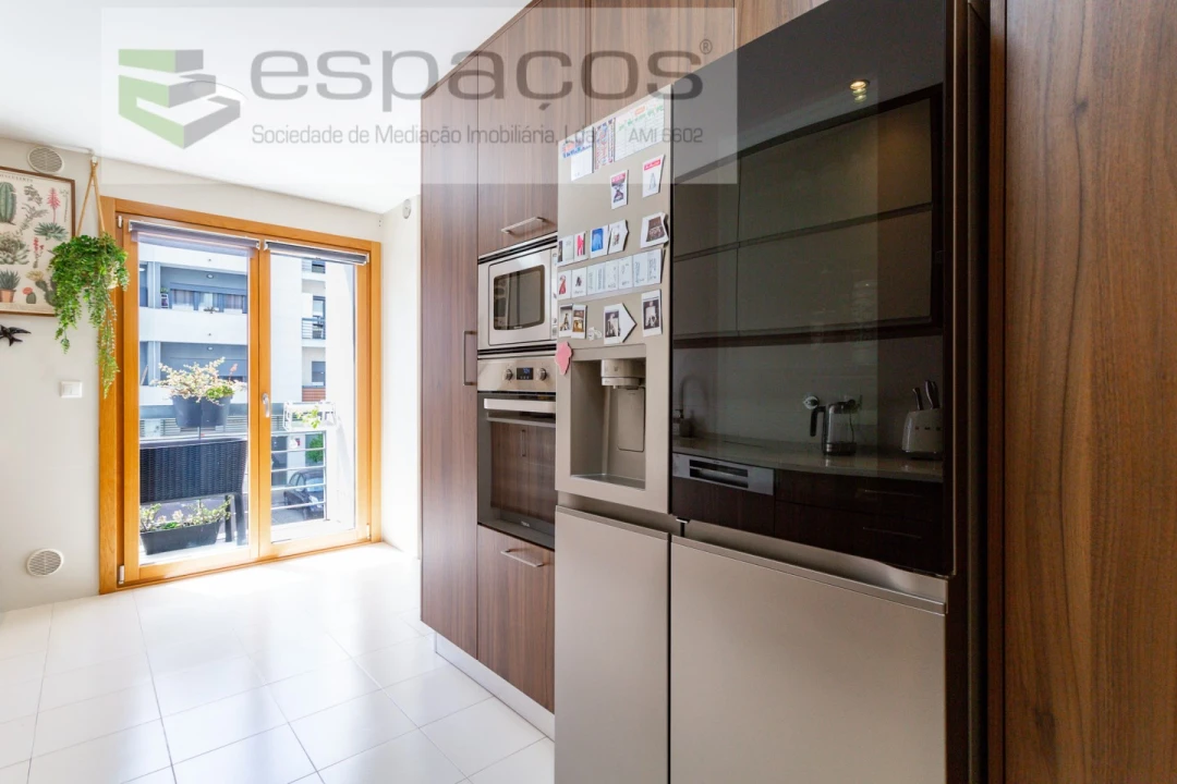 Apartamento T3 para Venda em Santa Iria de Azoia, São João da Talha e Bobadela Foto 3