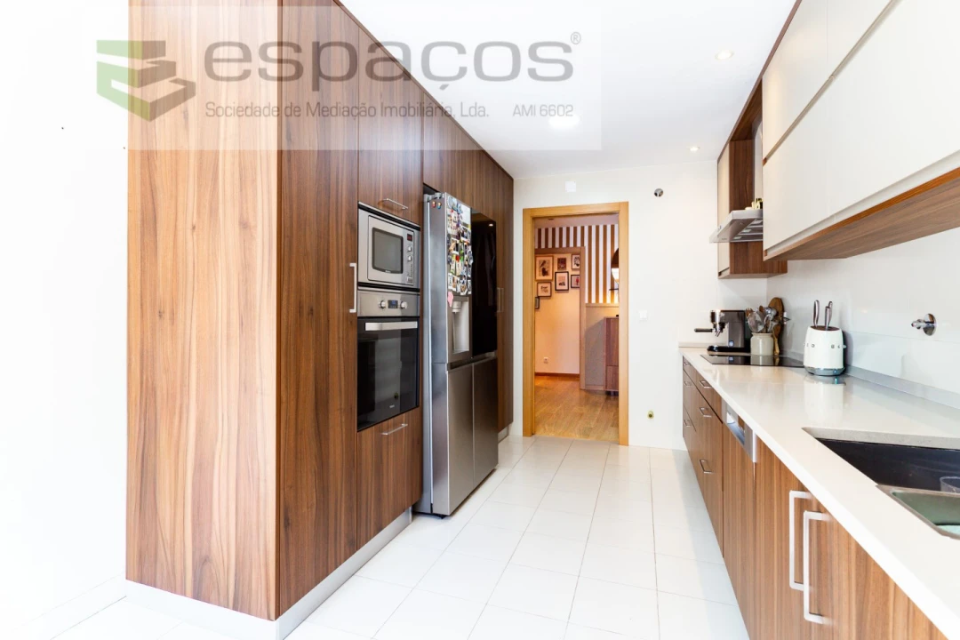 Apartamento T3 para Venda em Santa Iria de Azoia, São João da Talha e Bobadela Foto 4