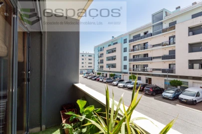 Apartamento T3 para Venda em Santa Iria de Azoia, São João da Talha e Bobadela