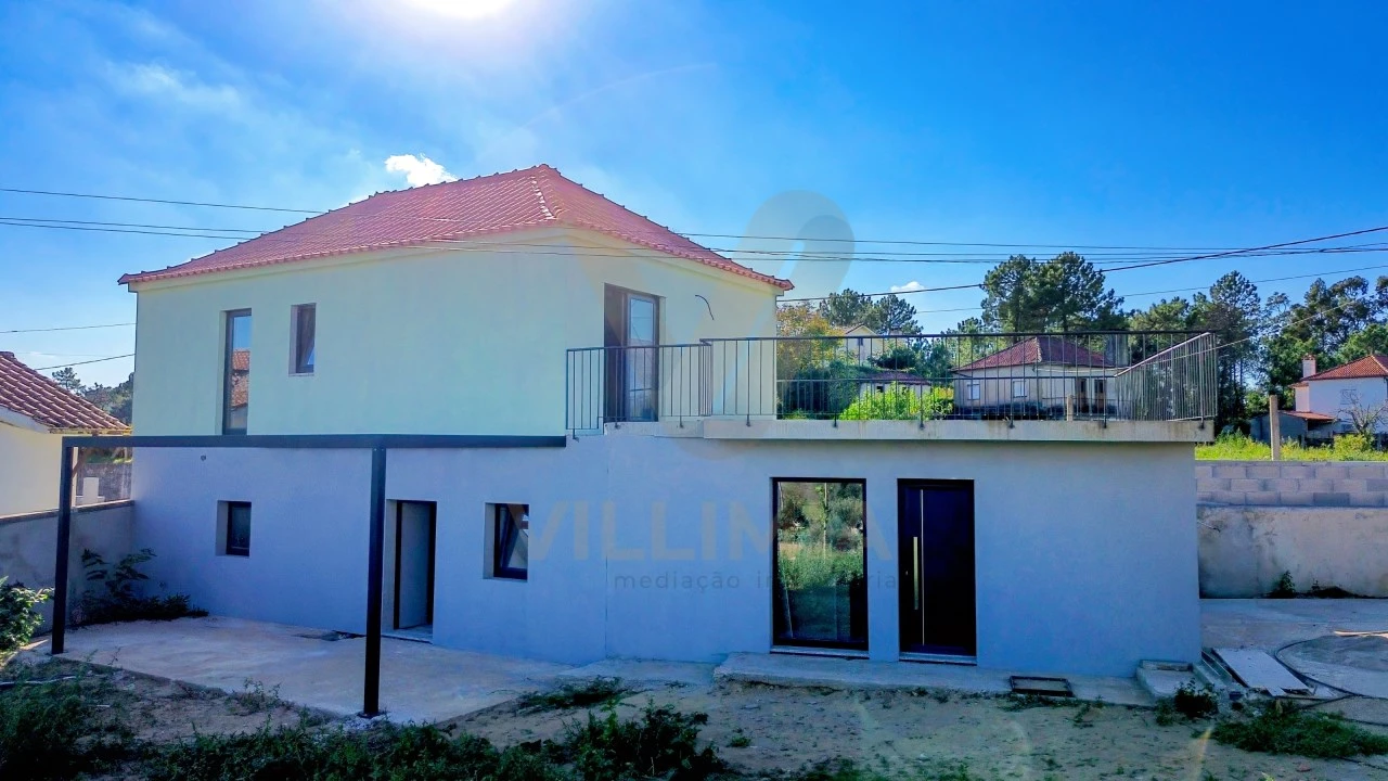 Moradia T3 para Venda em Fontão Foto 1