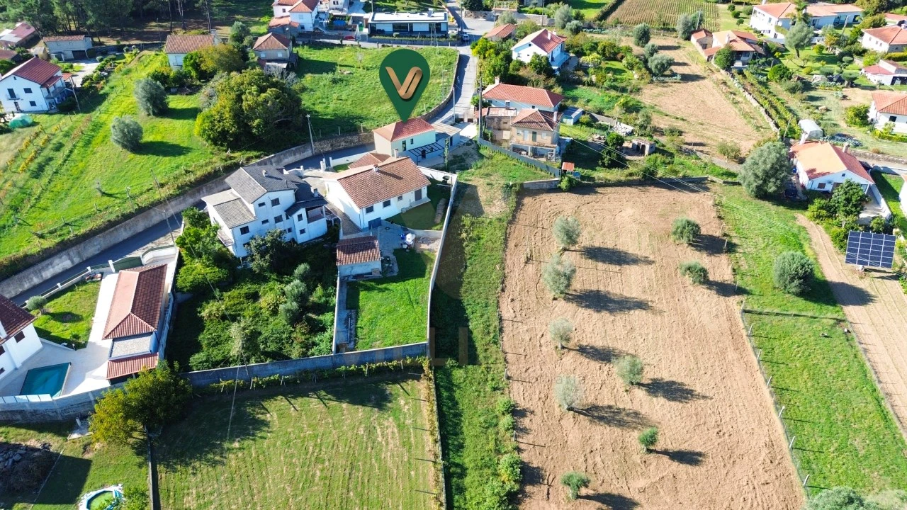 Moradia T3 para Venda em Fontão Foto 39