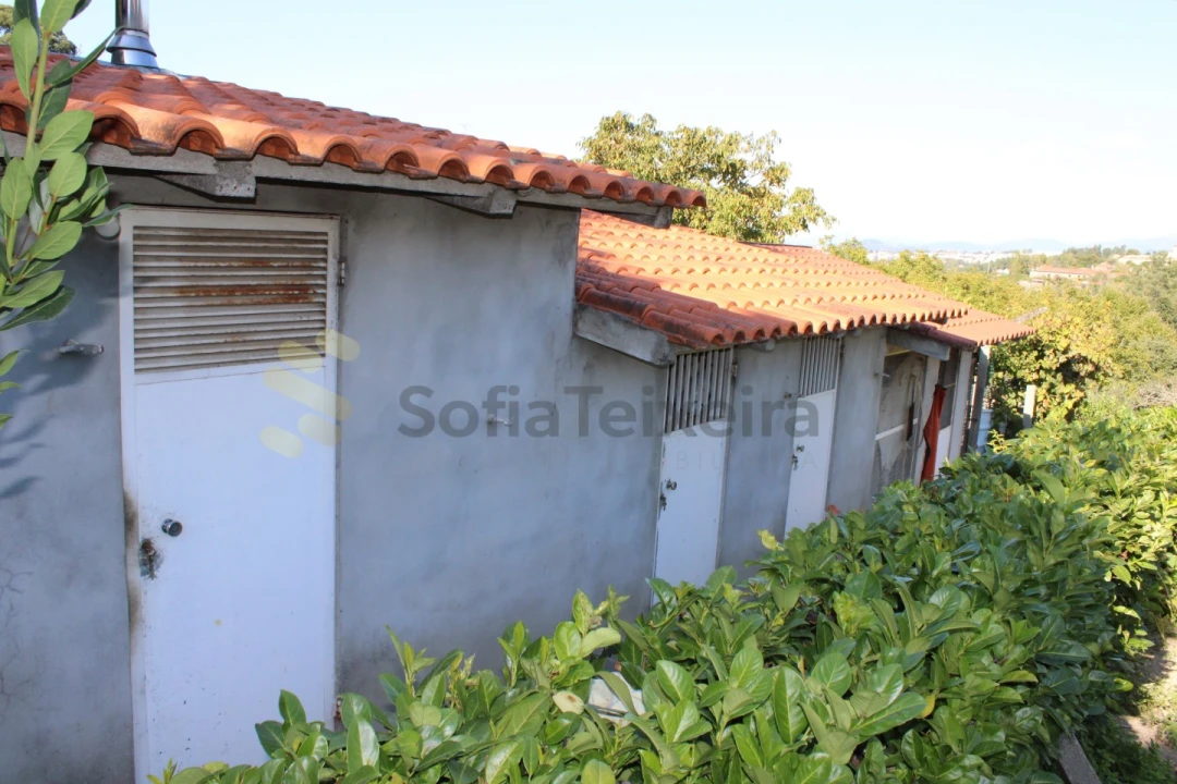 Moradia T3 para Venda em Avessadas e Rosém Foto 40