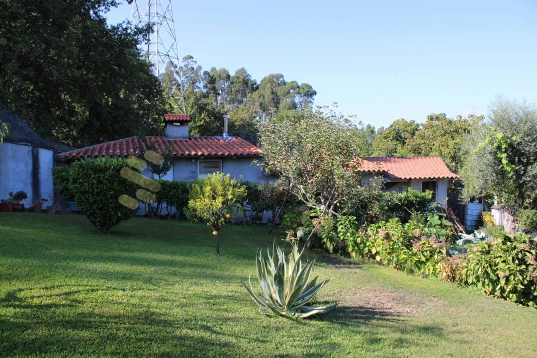 Moradia T3 para Venda em Avessadas e Rosém Foto 41
