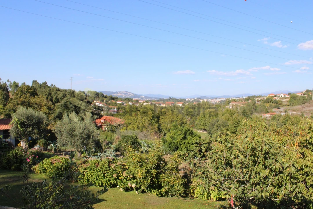 Moradia T3 para Venda em Avessadas e Rosém Foto 50