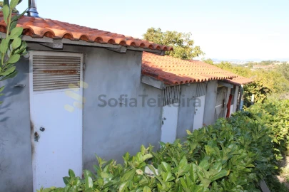 Moradia T3 para Venda em Avessadas e Rosém