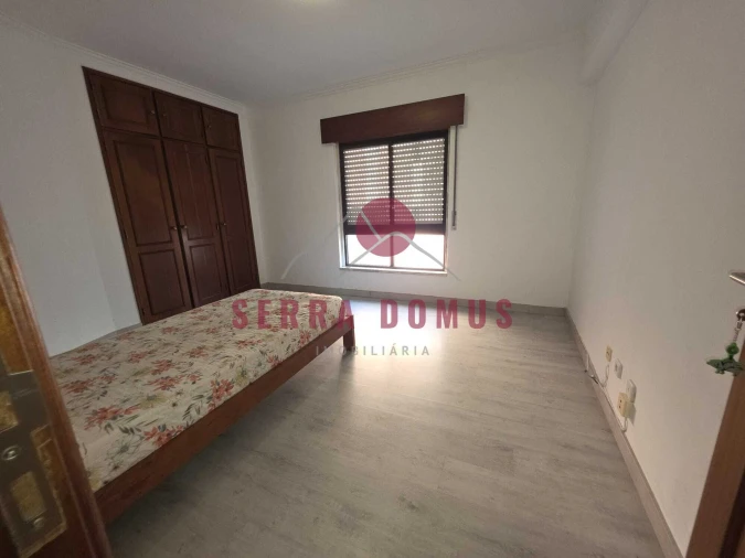 Apartamento T3 para Venda em Algueirão-Mem Martins Foto 18