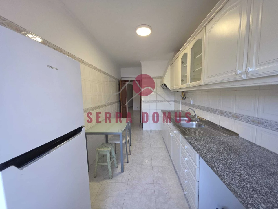 Apartamento T3 para Venda em Algueirão-Mem Martins Foto 4