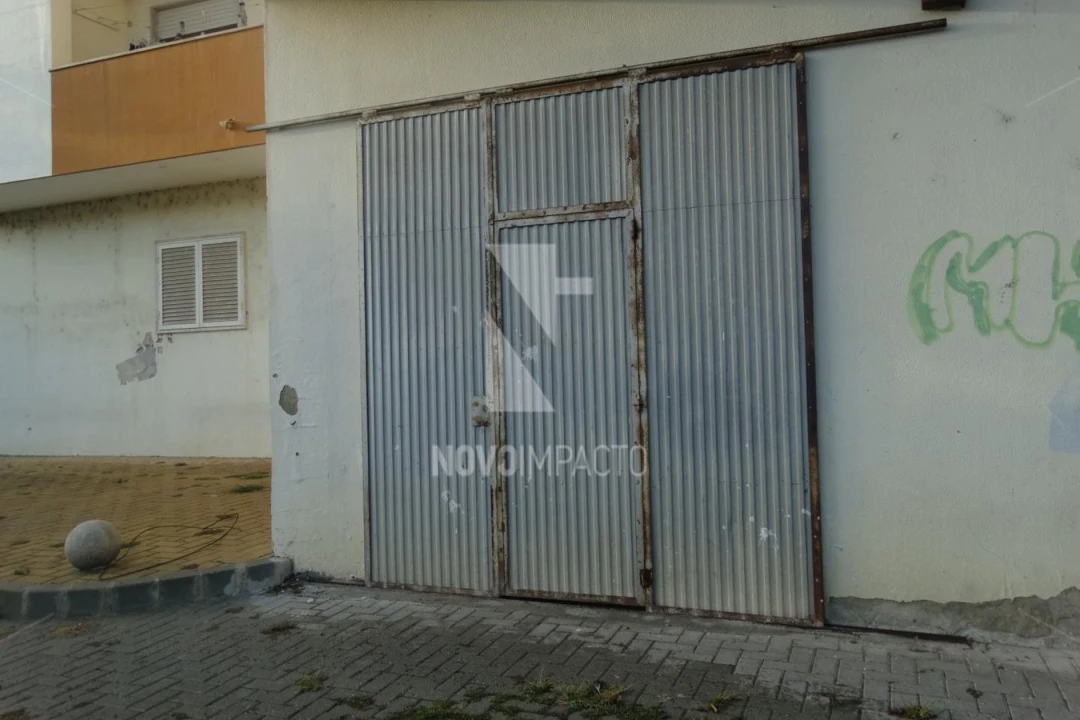 Garagem para Arrendamento em Montijo e Afonsoeiro Foto 7