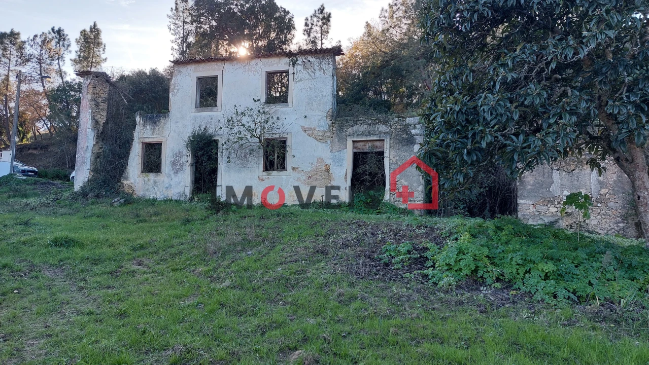 Moradia T2 para Venda em Nossa Senhora da Piedade Foto 2