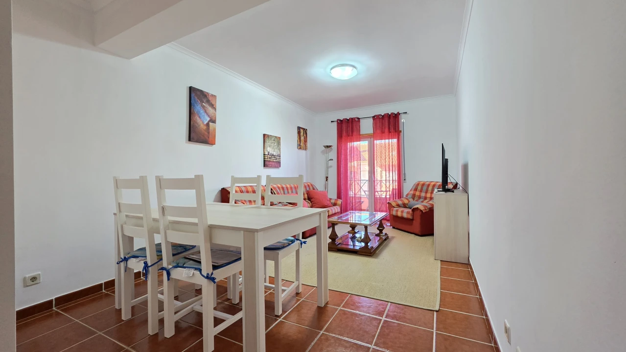 Apartamento T2 para Venda em Atouguia da Baleia Foto 17