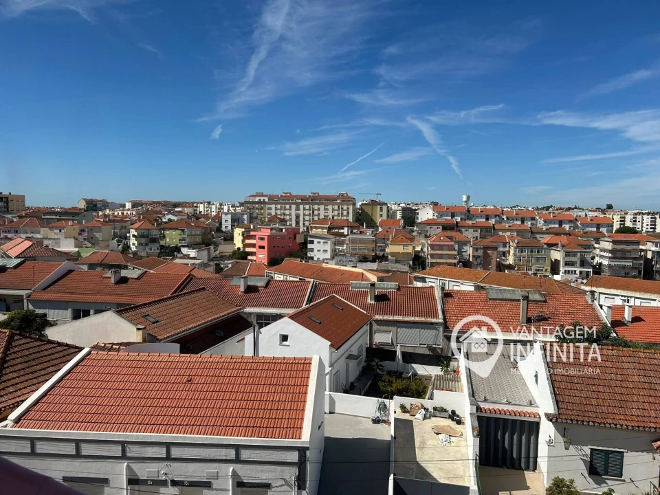 Apartamento T3 para Venda em Laranjeiro e Feijó Foto 10