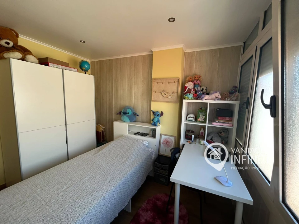 Apartamento T3 para Venda em Laranjeiro e Feijó Foto 12