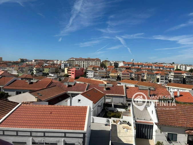 Apartamento T3 para Venda em Laranjeiro e Feijó Foto 11