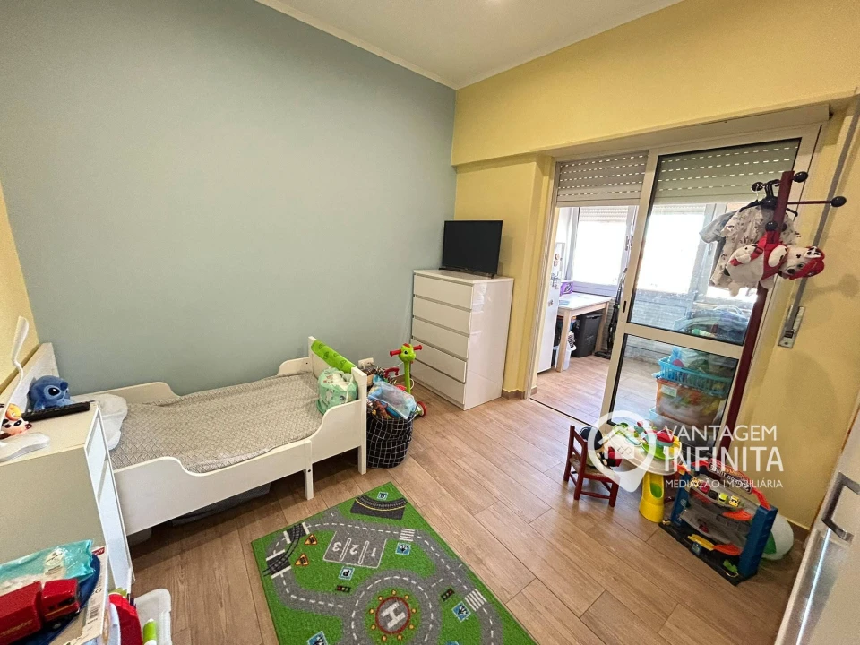 Apartamento T3 para Venda em Laranjeiro e Feijó Foto 15